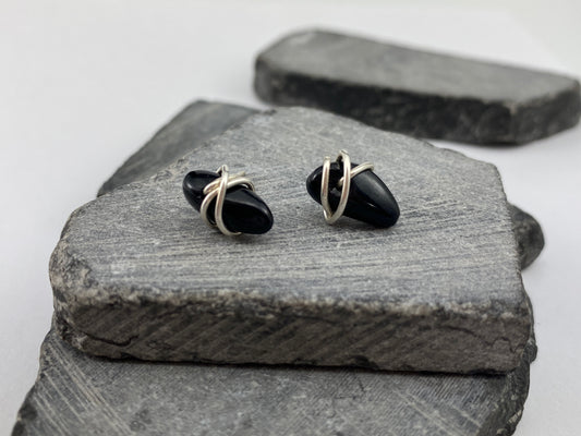 Rachel_dawn_designs_sterling_silver_warpped_onyx_studs