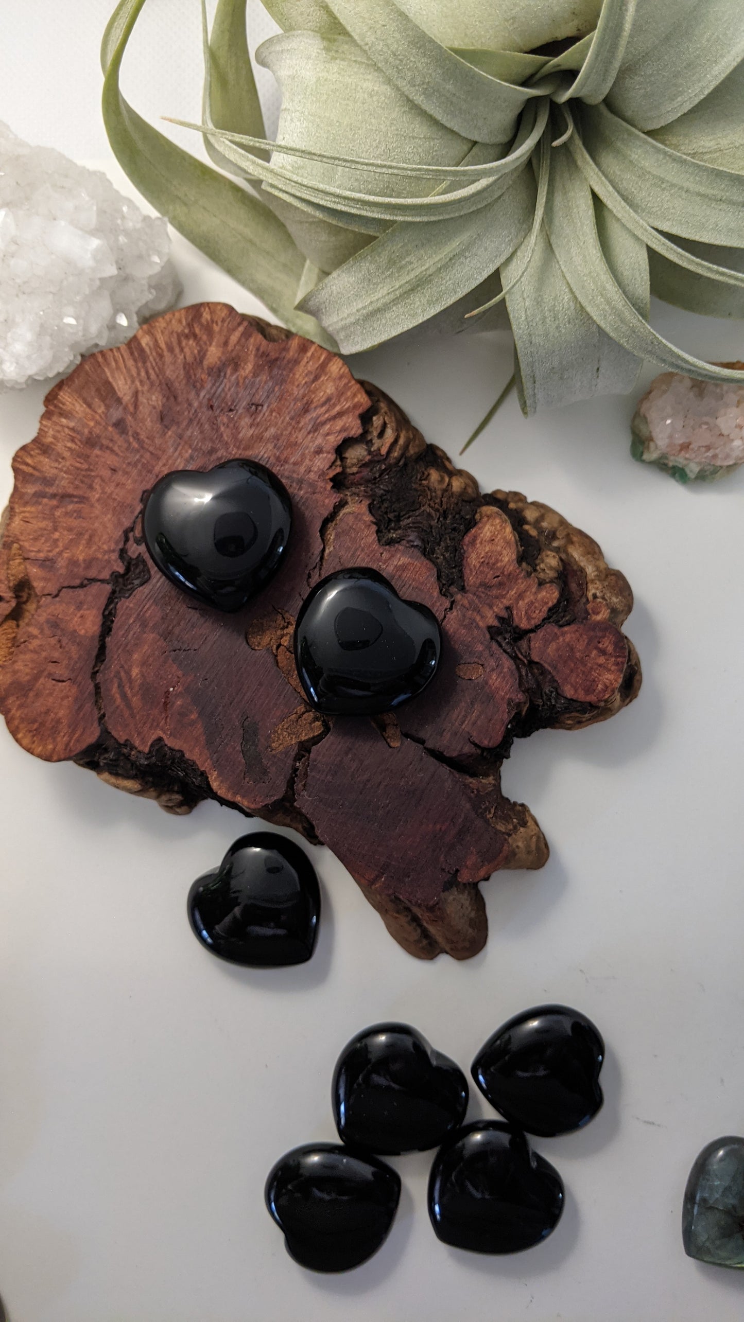 Onyx Stone Heart| Healing Crystals | Chakra Stones | Worry Stone | Palm Stone | Heart Stone | Crystal Gifts