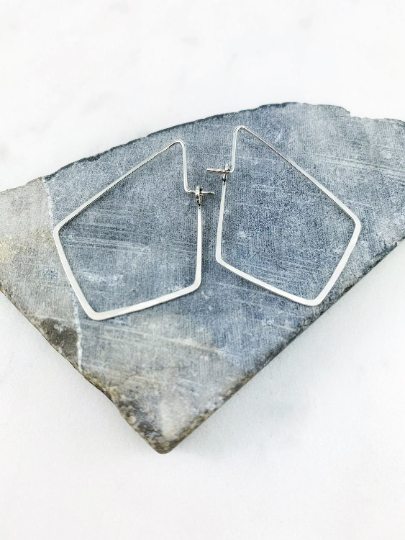 Silver Hammered Kite Earrings | Geometric Earrings | Minimalist Earrings | Lightweight Jewelry | Hammered Hoops