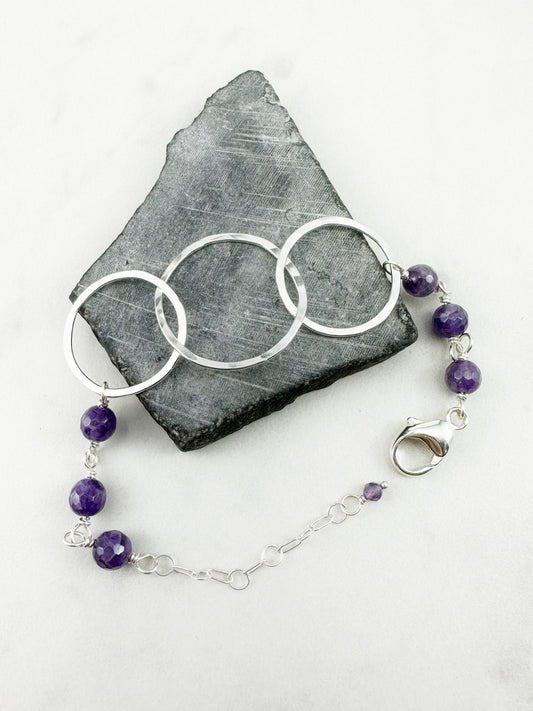 Hammered Sterling Silver & Amethyst Circle Bracelet, silver bracelet, handmade link bracelet, hammered circle bracelet, amethyst bracelet