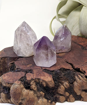 Amethyst Crystal Points| Healing Crystals | Chakra Stones | Worry Stone | Palm Stone | Heart Stone | Crystal Gifts