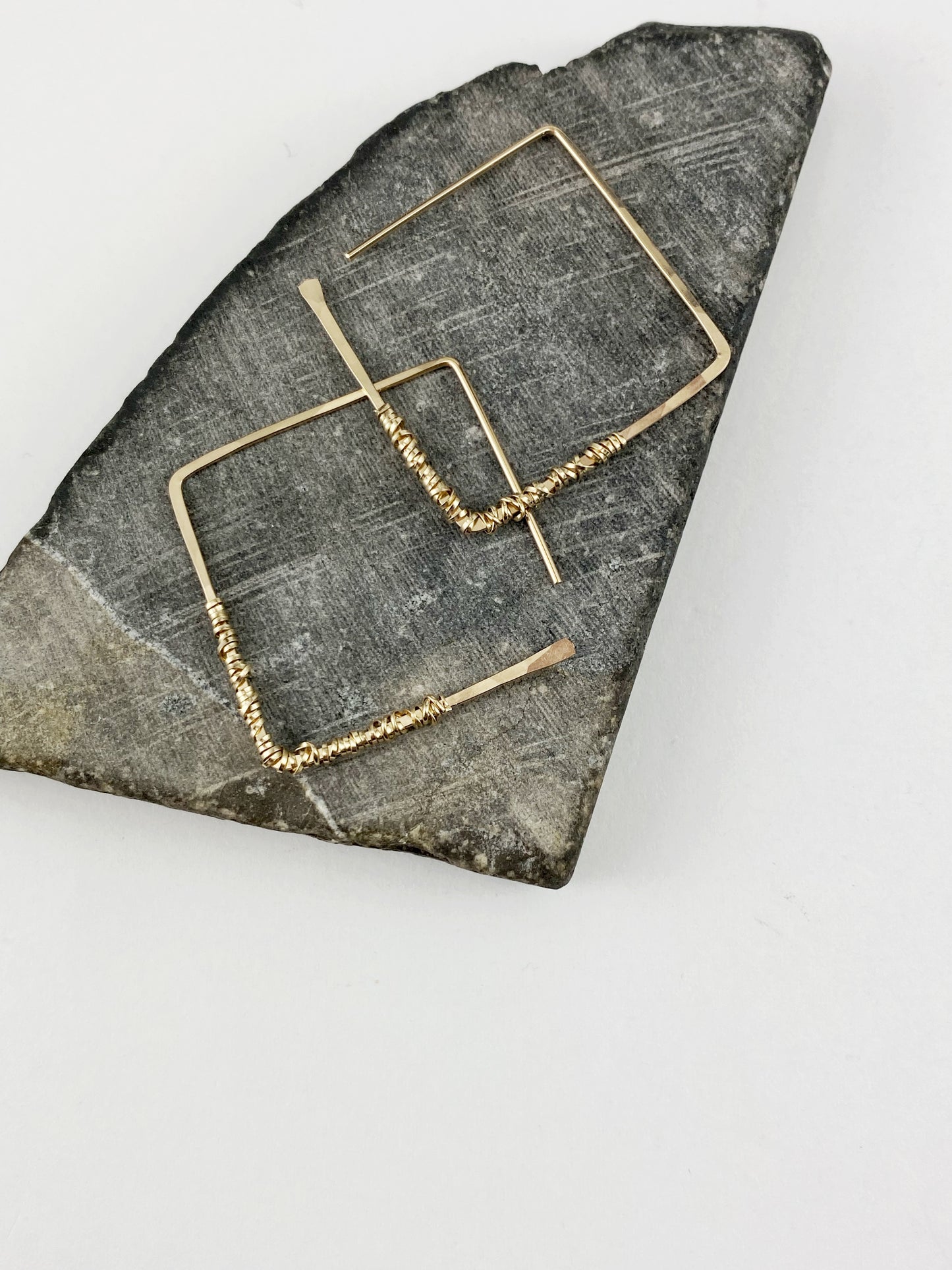 rachel_dawn_designs_gold_hammered_wire_wrapped_geometric_diamond_earrings