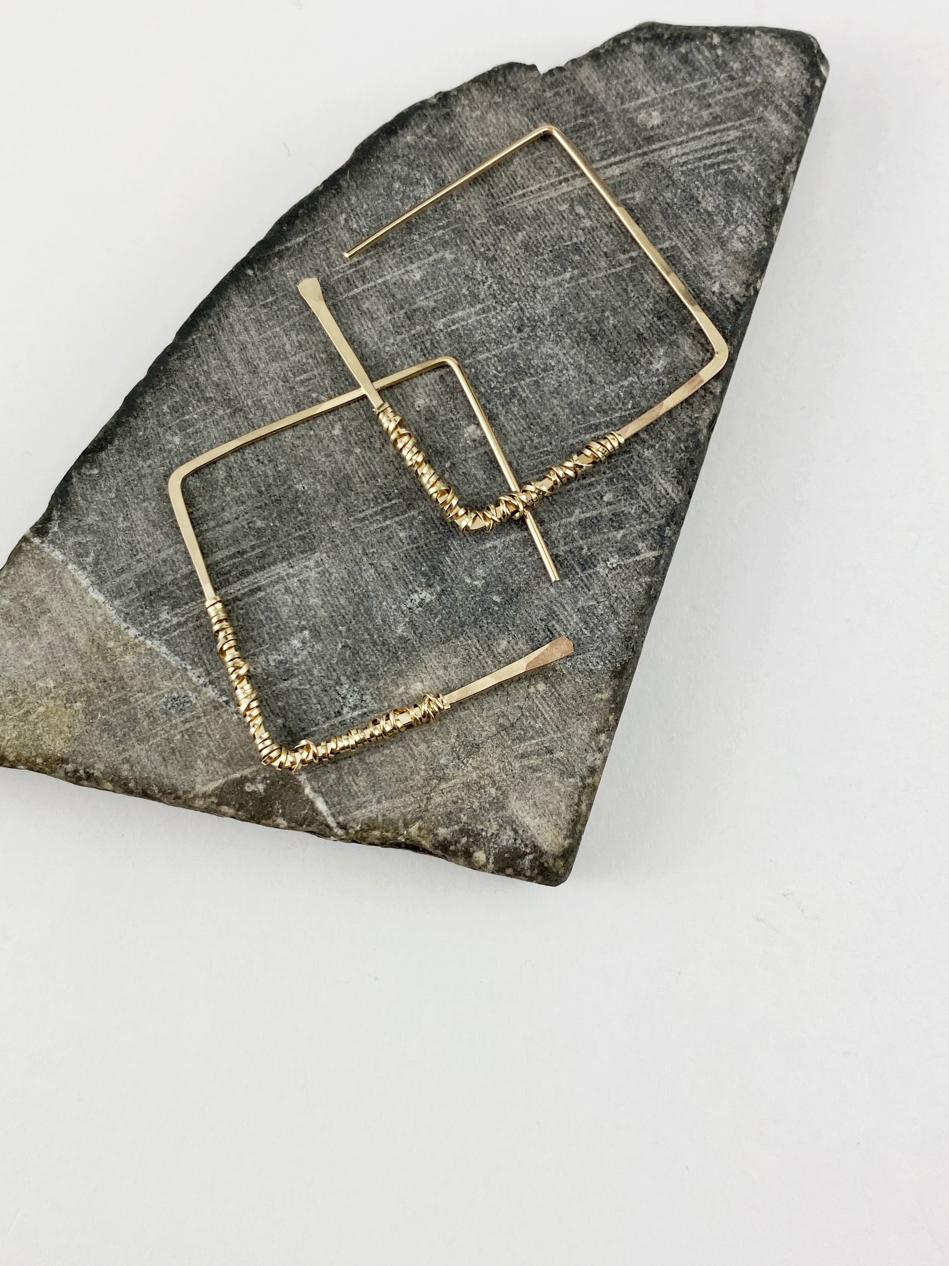 rachel_dawn_designs_gold_hammered_wire_wrapped_geometric_diamond_earrings