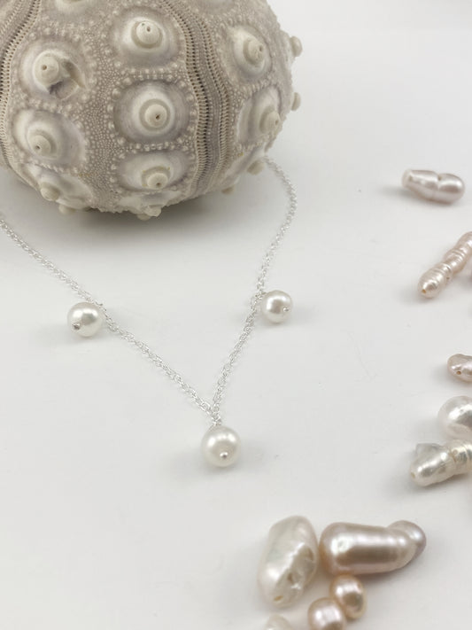Silver Scalloped Pearl Necklace