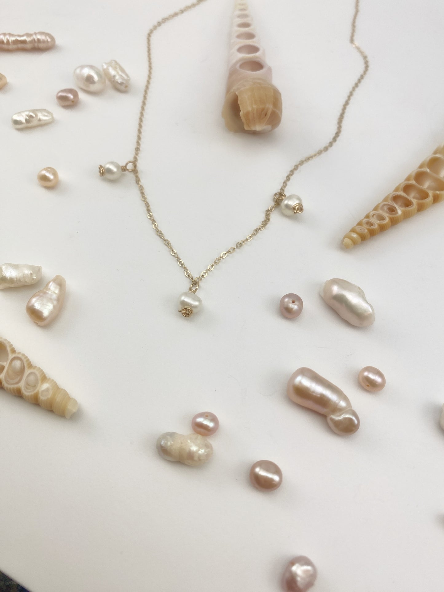 Gold Scalloped Pearl Necklace