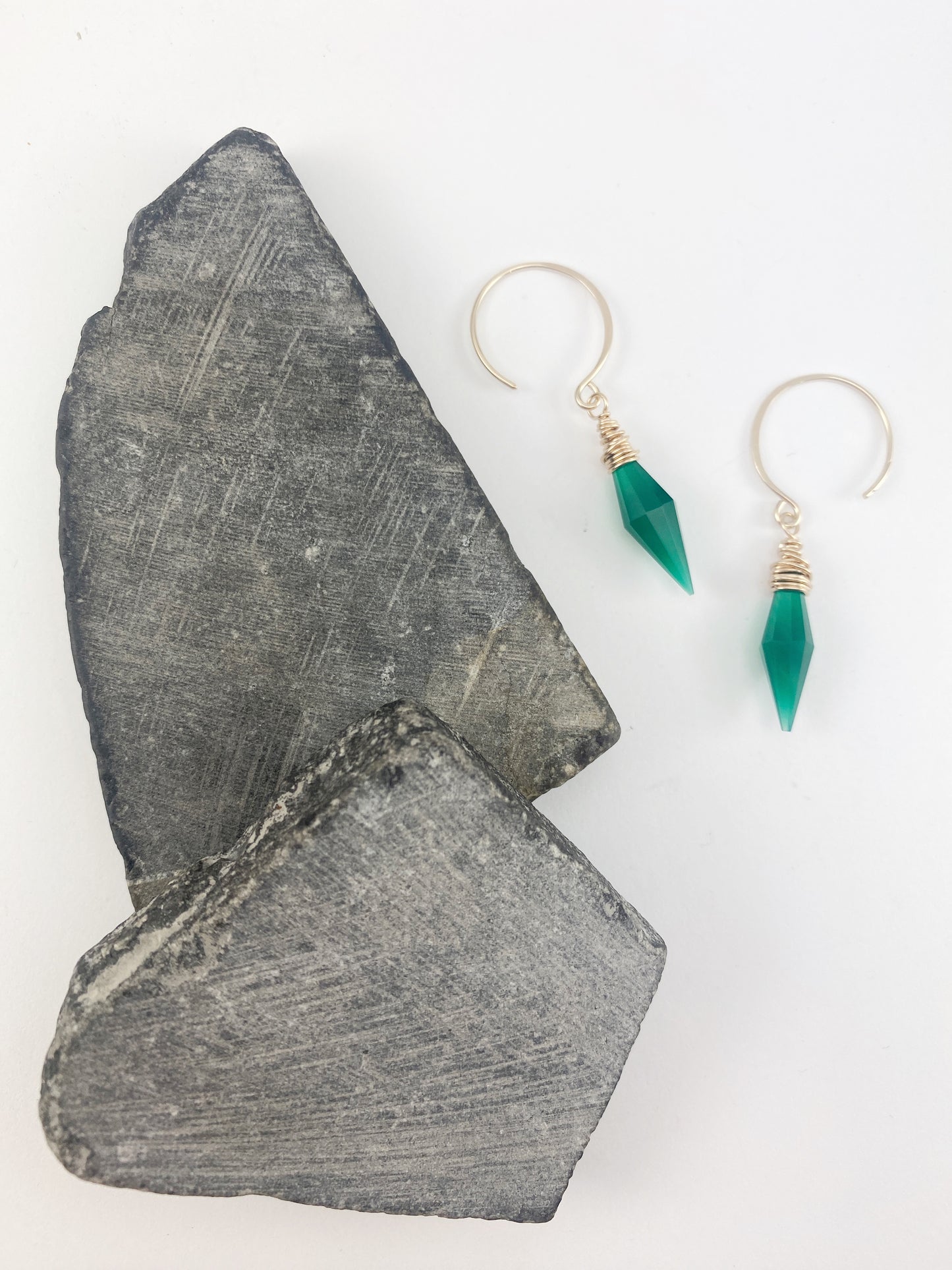 Green Onyx Gold Drop Earrings | Gemstone Earrings | Gold Dangle Earrings | Green Stone | Gold Boho Earrings | Geometric Earrings | Dainty Earrings