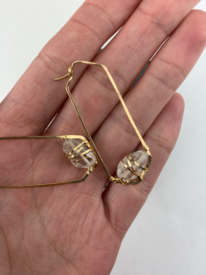 rachel_dawn_designs_tibetan_quartz_gold_hammered_earring_hexagon