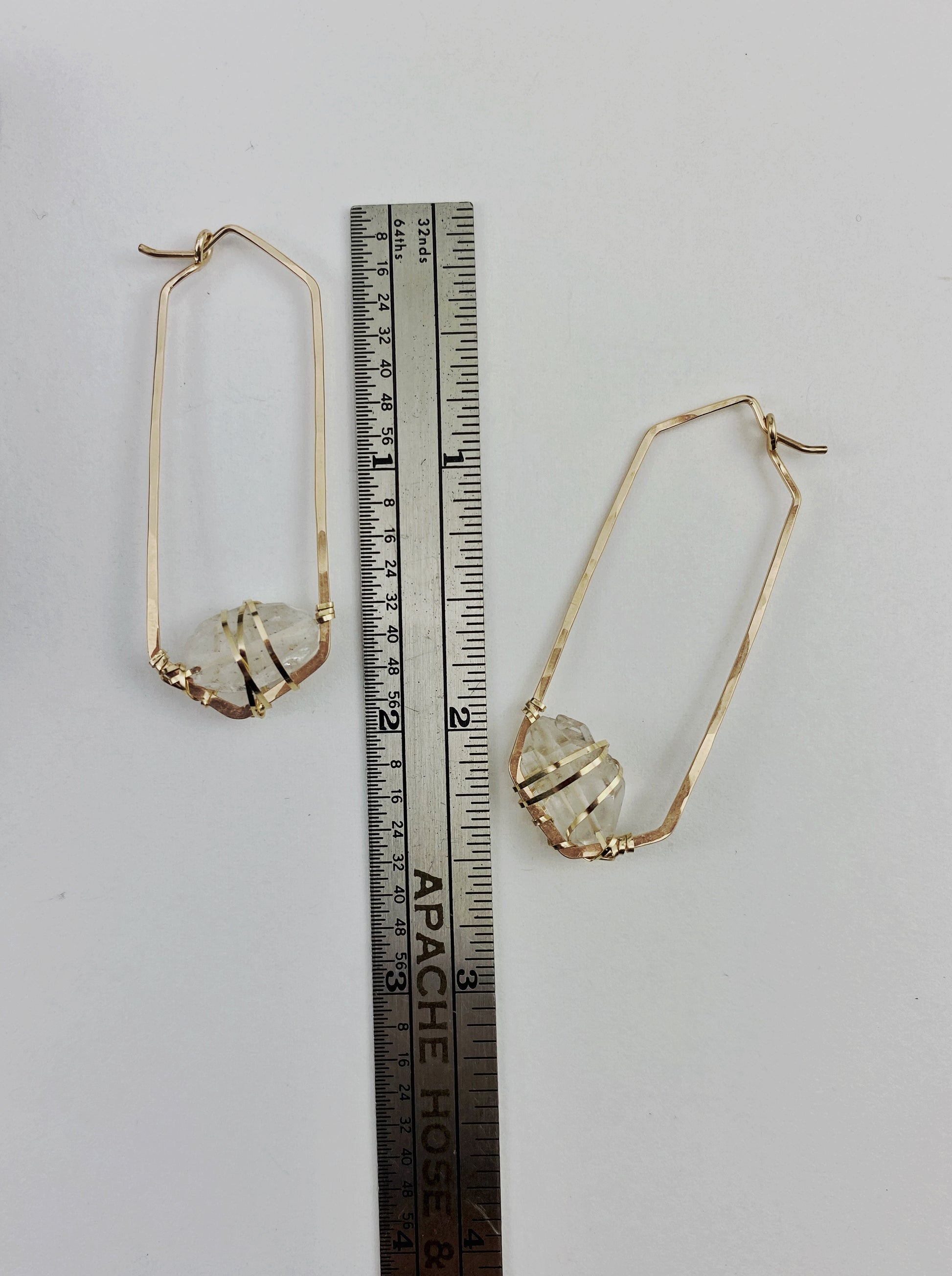rachel_dawn_designs_tibetan_quartz_gold_hammered_earring_hexagon