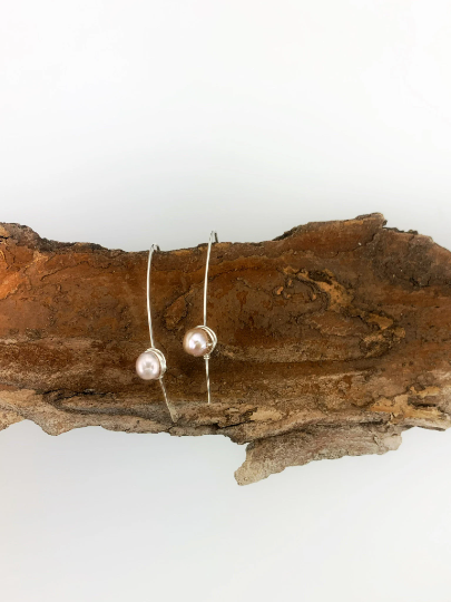 Silver and Pearl Pull Through Earrings | Arc Earrings | Petal Threaders | Open Hoops | Boho Earrings | Minimalist Earrings | Lightweight Earring