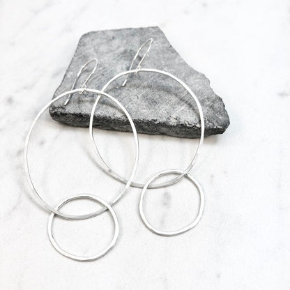 Silver Interlocking Two Circle Earrings | Linked Circle Earrings | Statement Earrings | Hoop Earrings | Silver Boho Earrings | Festival Earrings | Interlocked Circle Earrings