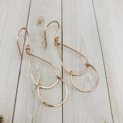 Rose Gold Teardrop Fall Earrings | Hammered Teardrop Earrings | Open Teardrop Earrings | Rose Gold Teardrop Earrings | Geometric Earrings | Everyday Earrings
