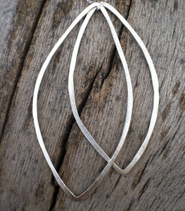 Silver Leaf Line Necklace