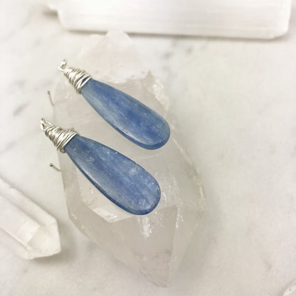Teardrop Kyanite Earrings | Boho Teardrop Earrings | Blue Stone Earrings | Crystal Earrings | Statement Earrings | Silver Drop Earrings | Teardrop Earrings
