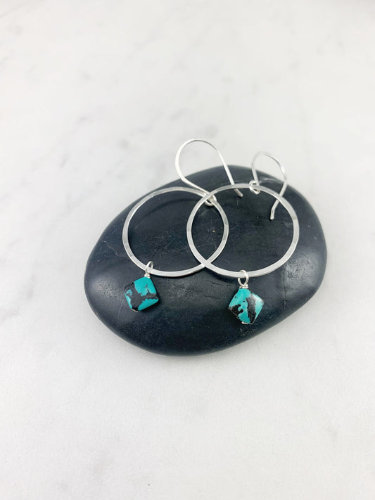 Sterling Silver Hoop and Turquoise Square Earrings, silver hammered earrings, circle jewelry, silver hoops, turquoise earrings